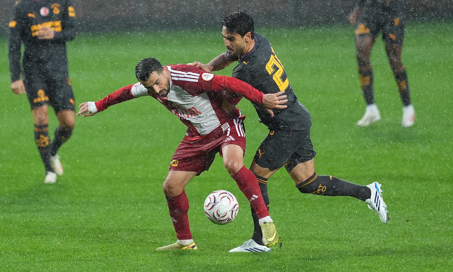 Pendikspor ve Galatasaray hazırlık maçında 3-3 berabere kaldı