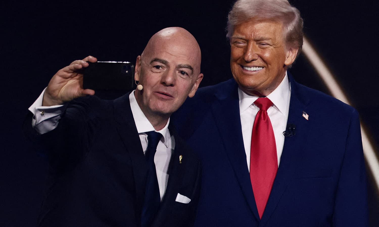Trump, Infantino'yu desteklemeye devam ediyor
