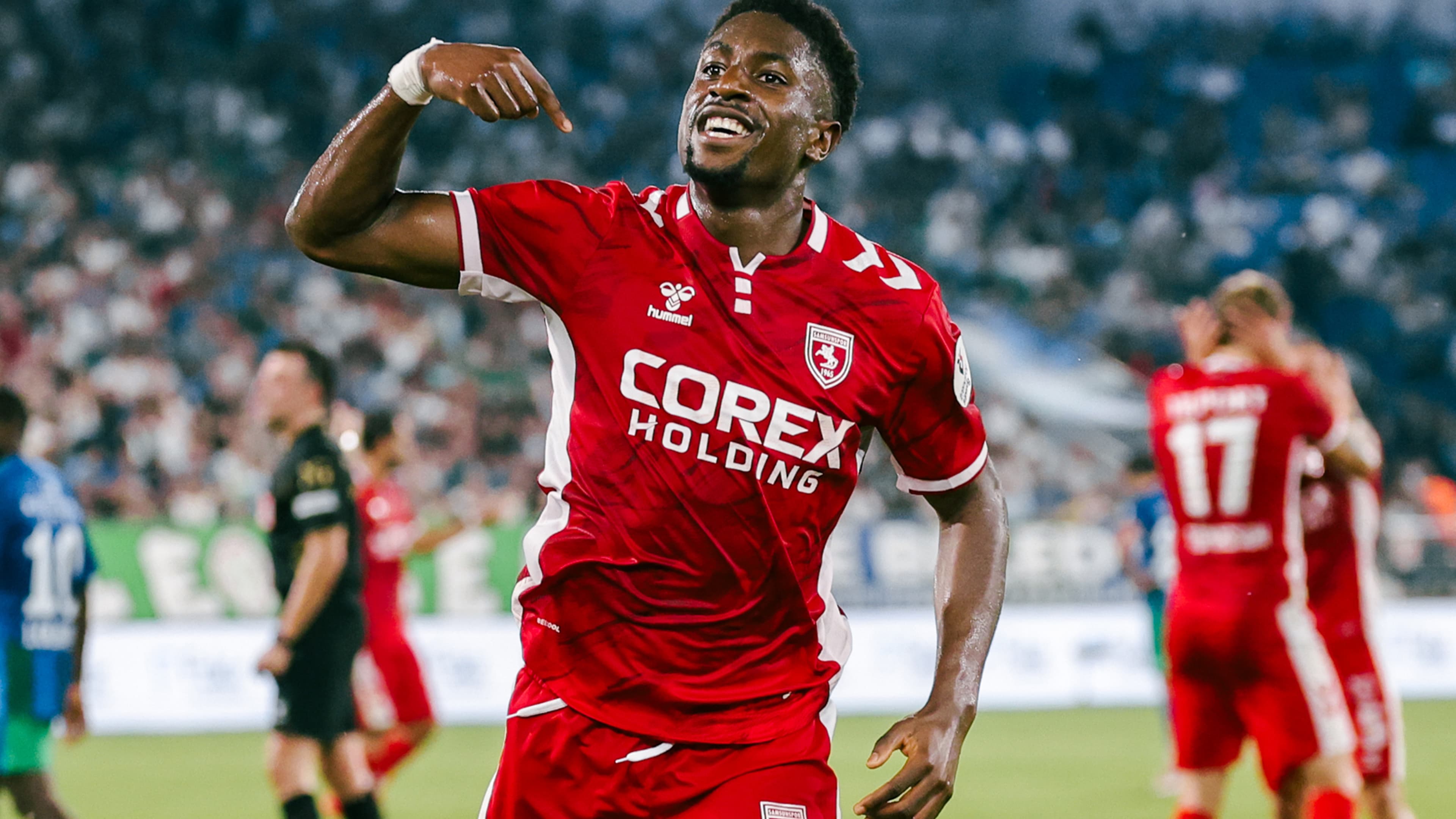 Samsunspor, Rizespor'u 2-0 yenerek galip geldi