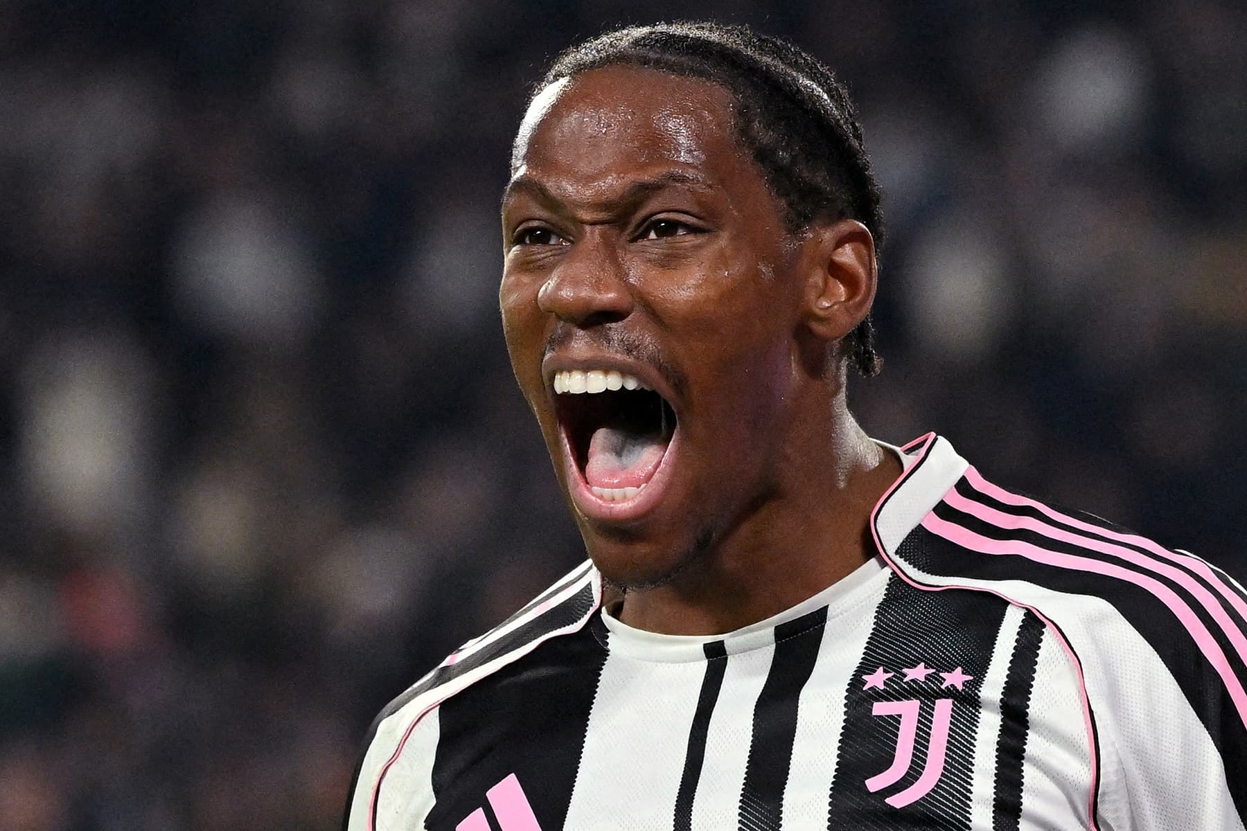 Galatasaray, Jonathan David transferi konusunda ikiye bölündü