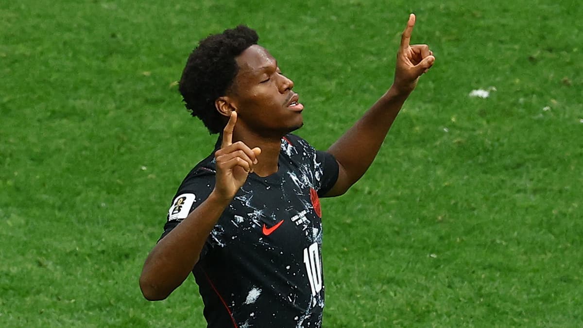 Trabzonspor, Jonathan David için transfer teklifi yaptı.