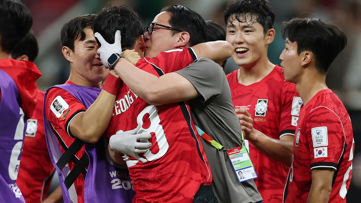 Hyeon-Gyu Oh, 38 derece ateşle gol atarak halk kahramanı oldu