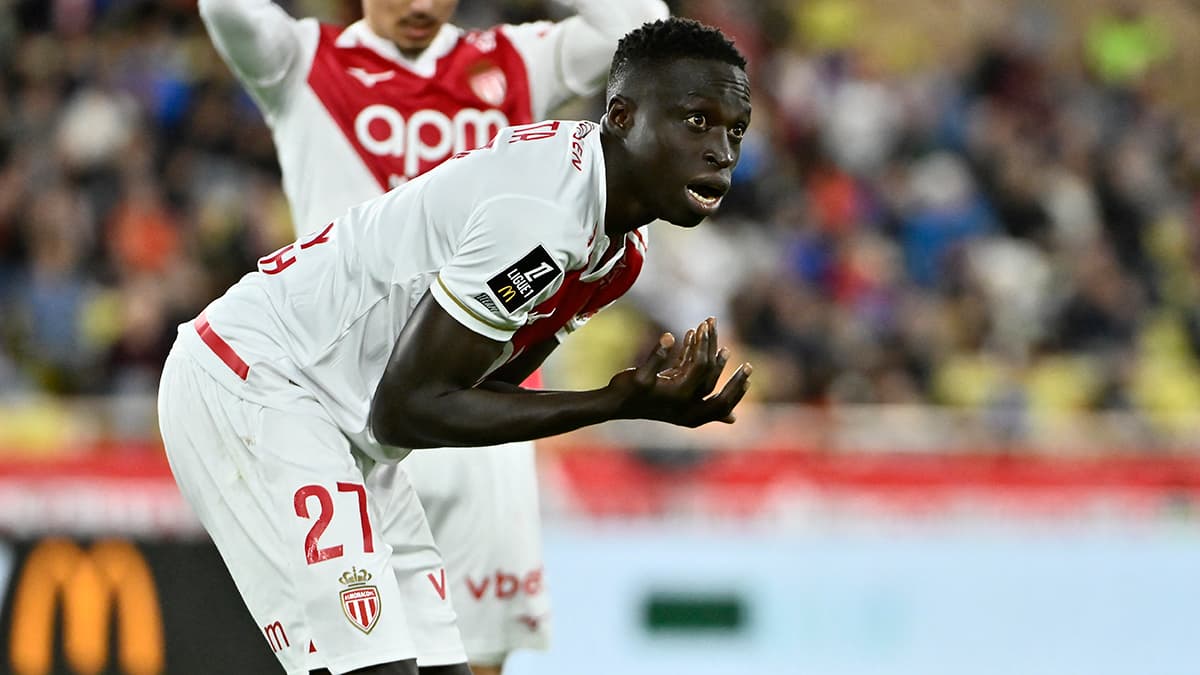 Trabzonspor yeni sezonun ilk transferi için görüşmelere başladı