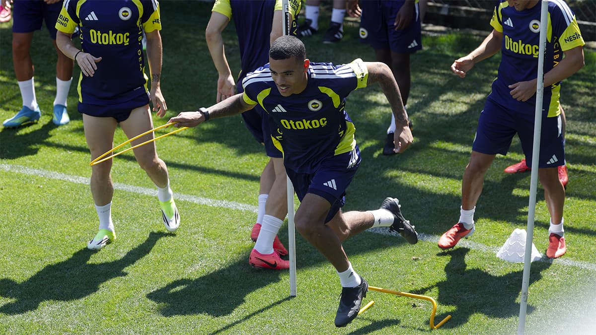 Mason Greenwood, Fenerbahçe ile ilk antrenmanına katıldı
