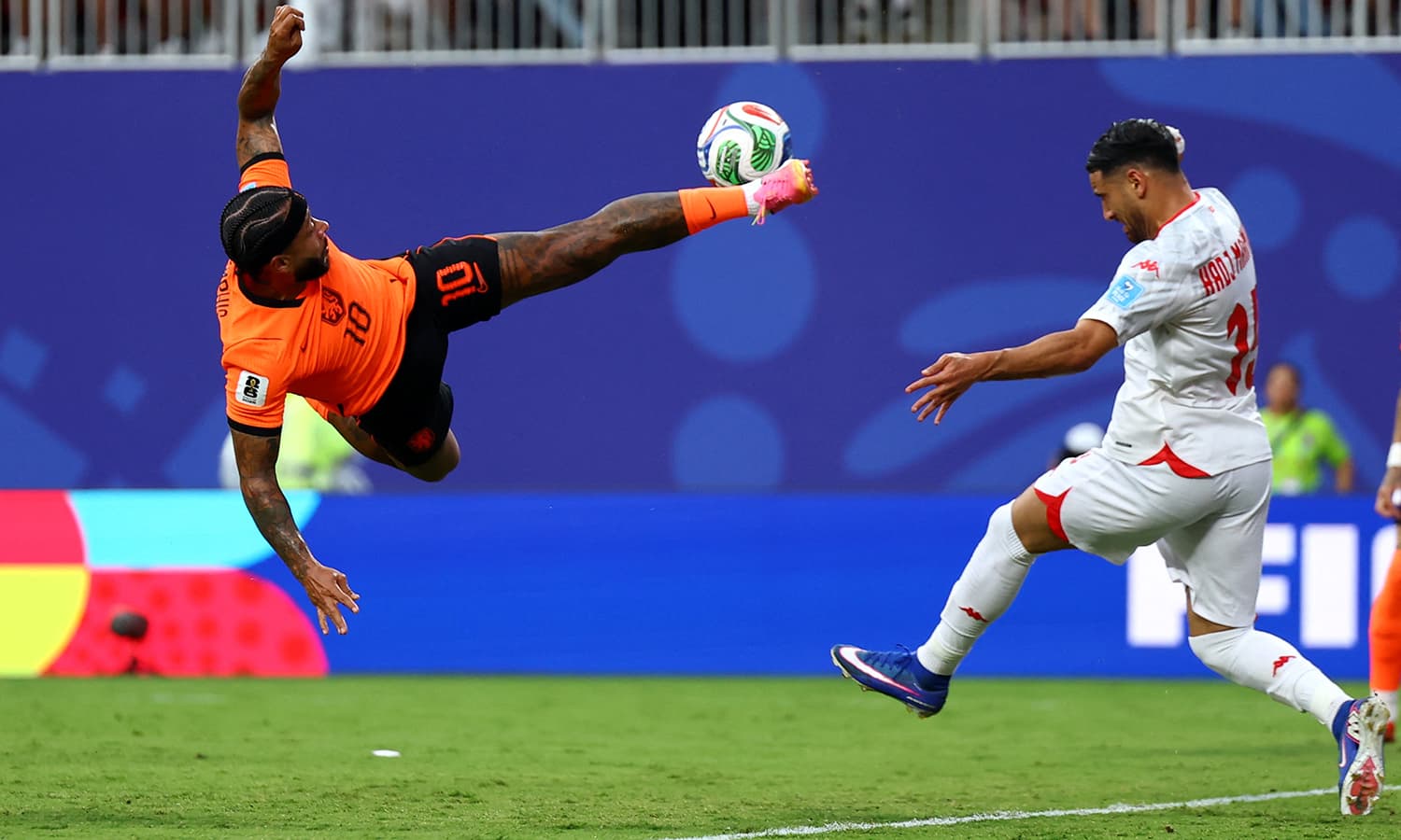 Çorum FK, Memphis Depay için transfer girişimlerine başladı