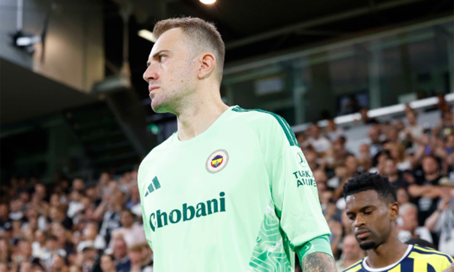 Fenerbahçe'de Mert Günok'un sakatlığı sonrası kaleyi Tarık Çetin koruyacak