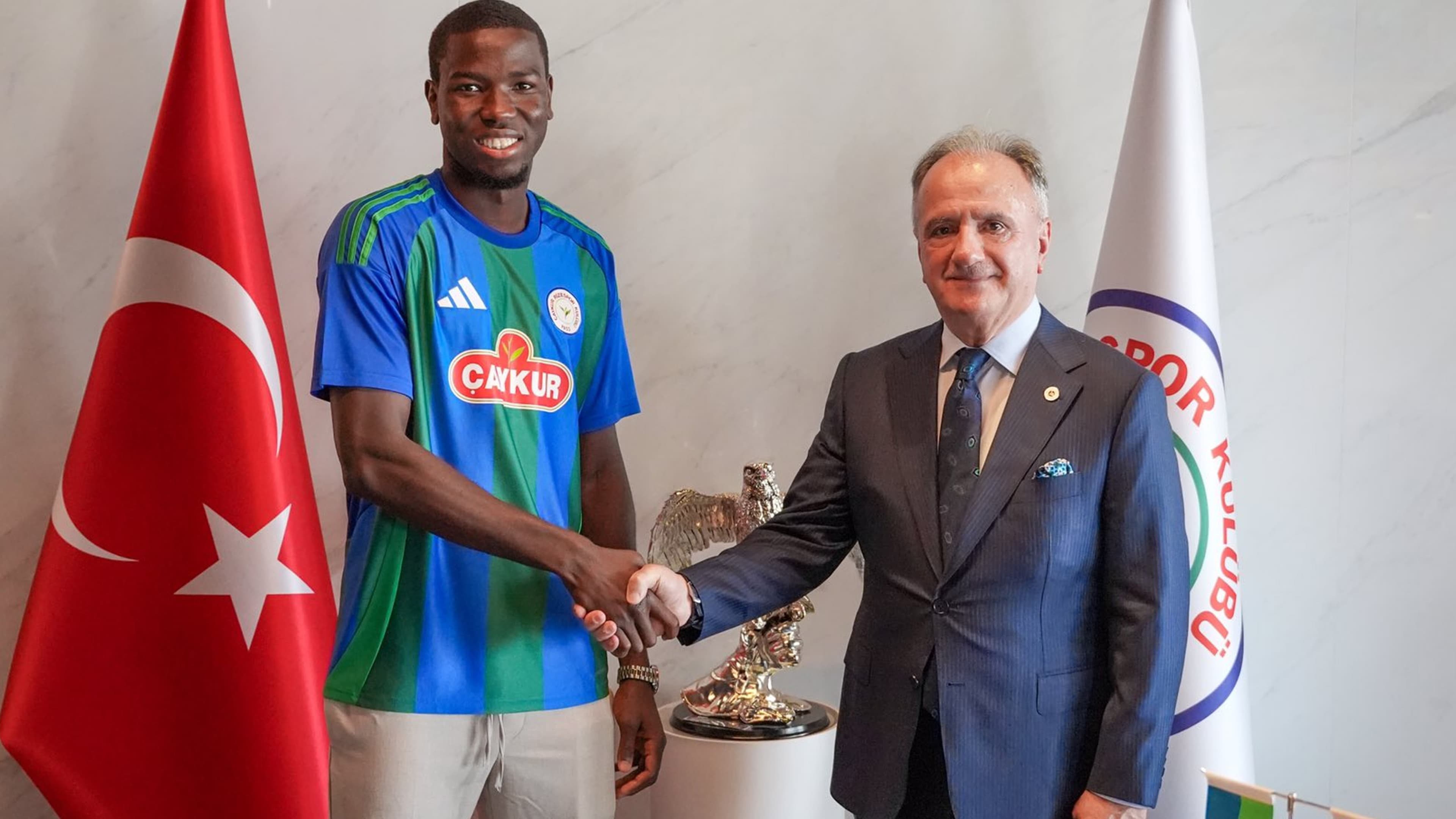 Çaykur Rizespor, Moussa Diakite'yi kadrosuna kattı