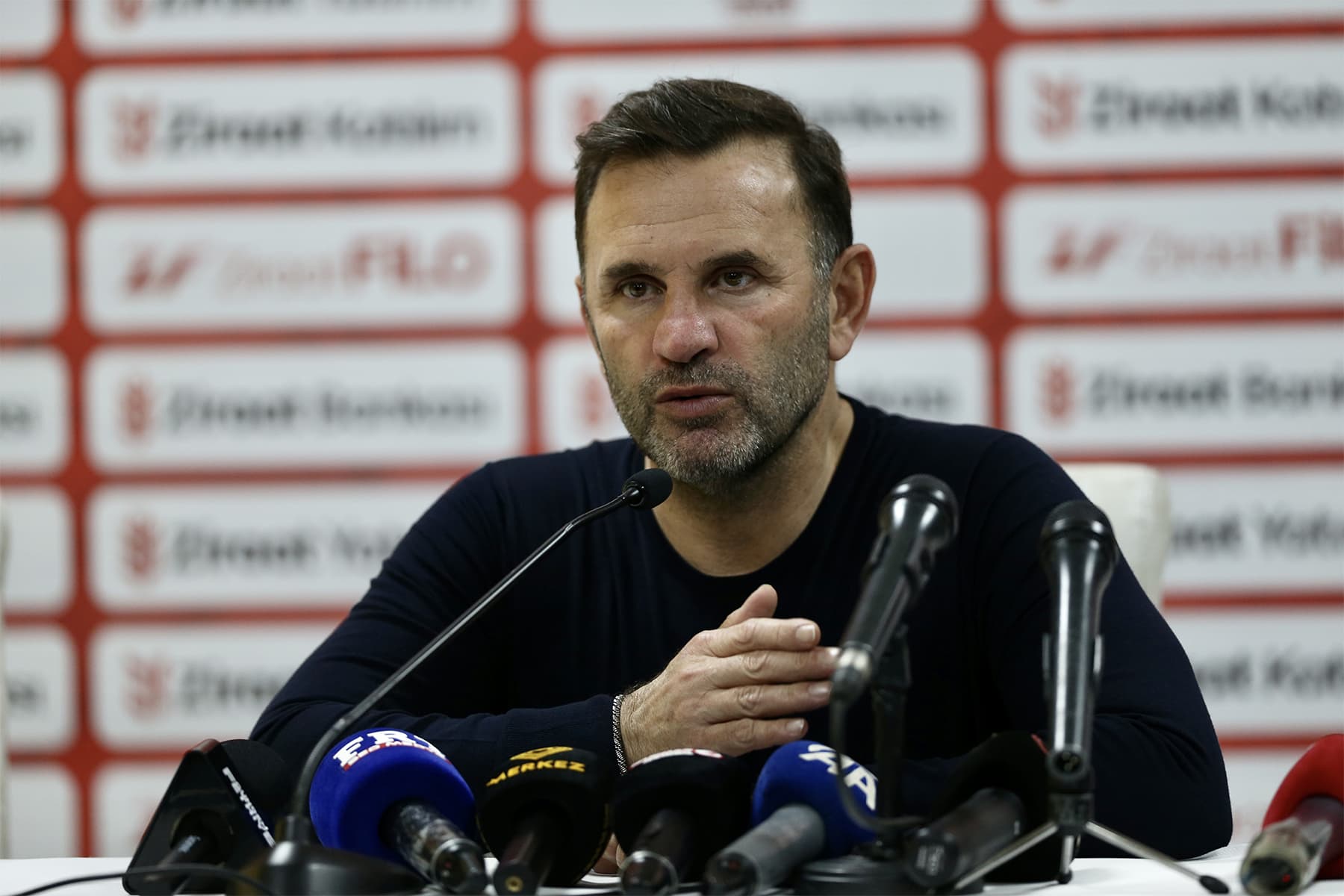 Okan Buruk'un aldığı yeni karar spor gündeminde