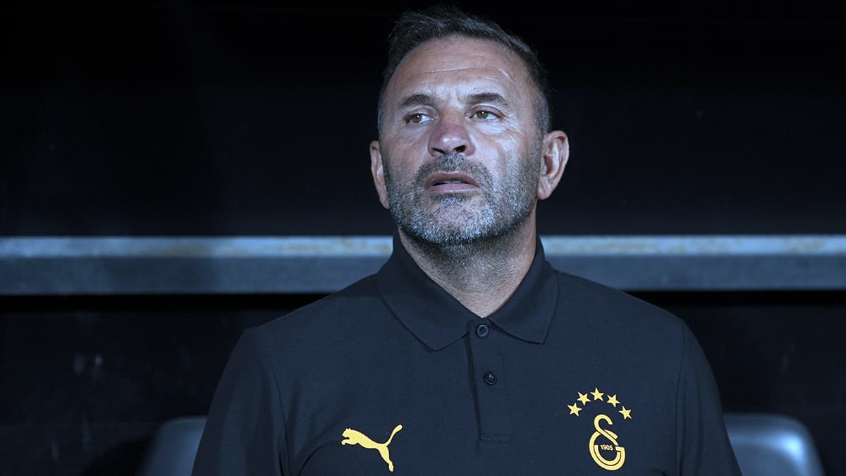 Okan Buruk, Galatasaray'da iki oyuncunun kadrodan çıkarılmasına karar verdi