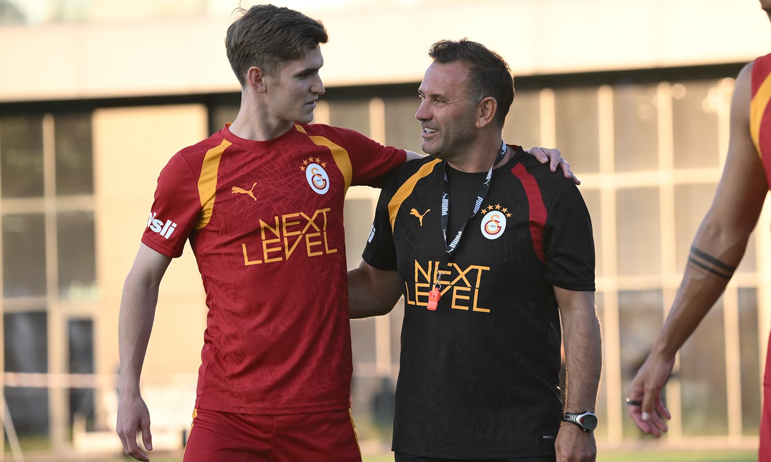 Elias Jelert, Fenerbahçe'ye karşı ilk maçına çıkabilir