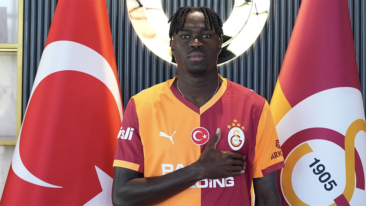 Ve haber doğrulandı! Singo dev transferle Galatasaray'a veda mı ediyor?