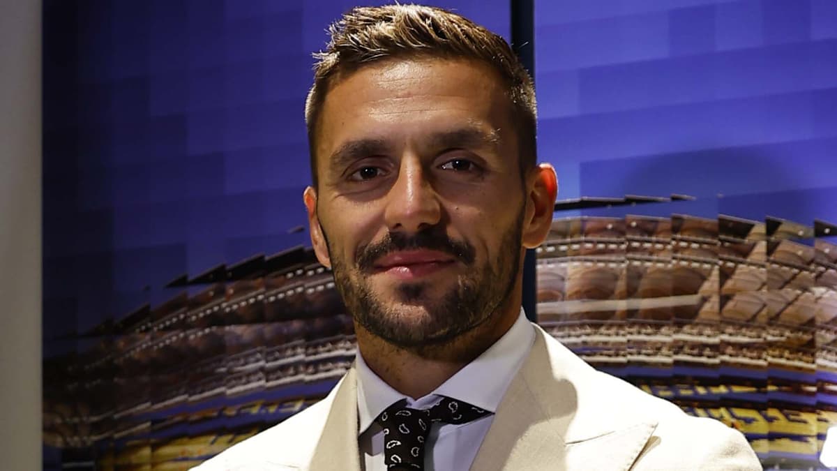 Dusan Tadic, NEC Nijmegen ile sözleşme imzaladı