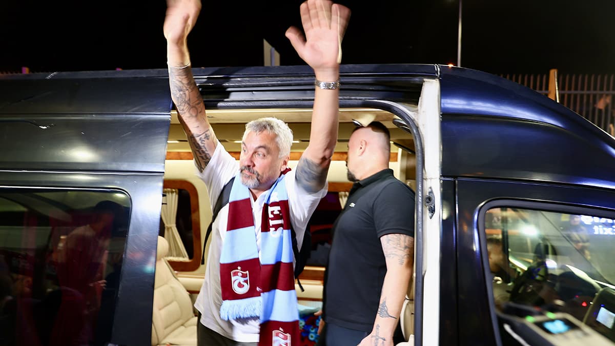 Trabzonspor'un yeni teknik direktörü Thomas Reis imza töreninde konuşuyor