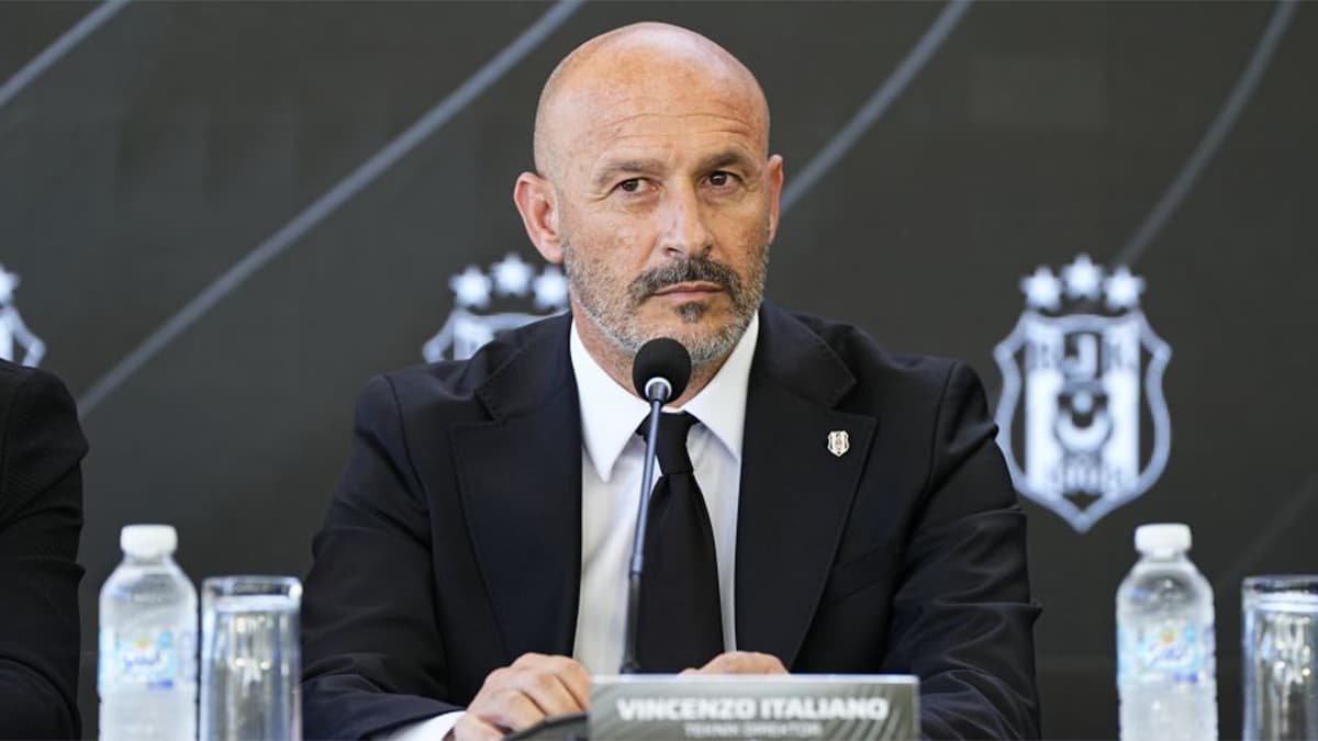 Vincenzo Italiano, 9 futbolcuyla yolları ayırdı, sadece Semih Kılıçsoy'u istedi