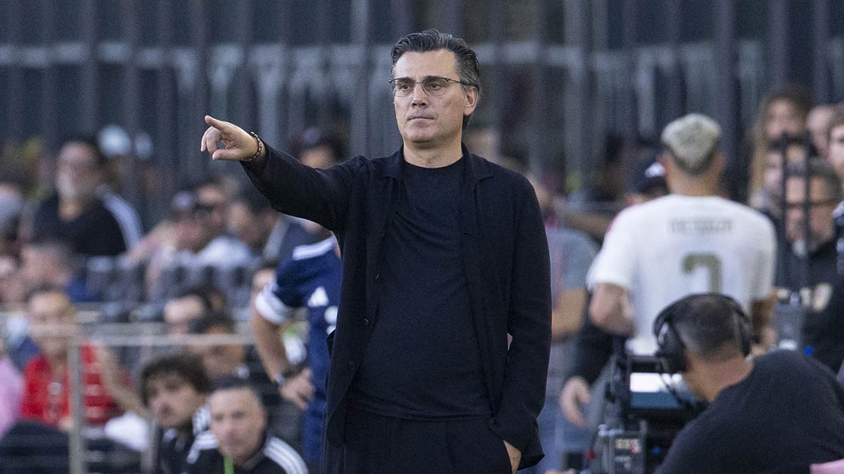 Vincenzo Montella'dan "transfer haberleri" sorusuna net yanıt