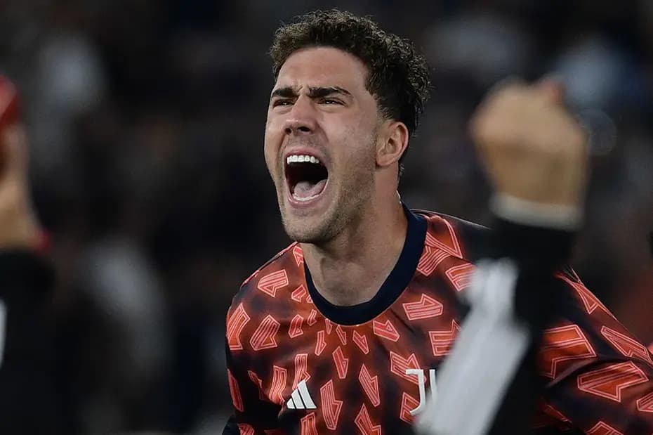 Dusan Vlahovic transferinde Juventus'tan açıklama geldi