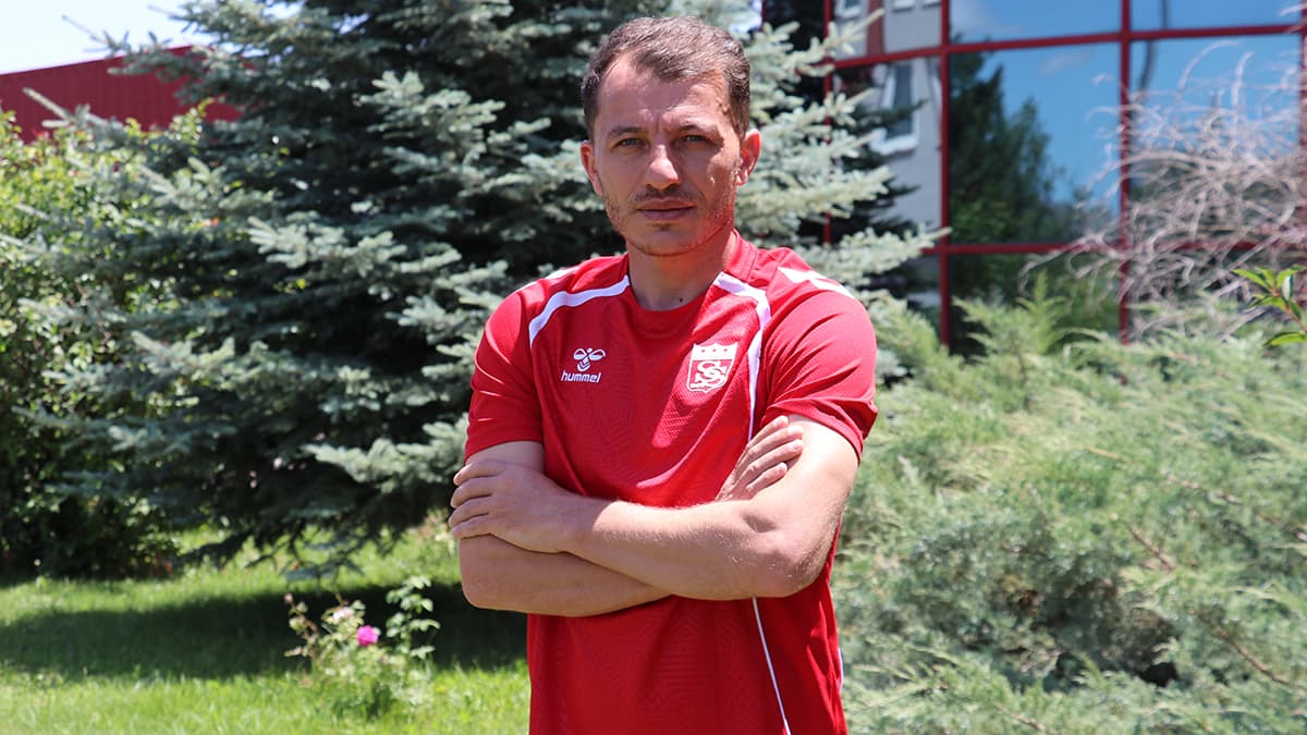 Ziya Erdal, 17 yıl sonra Sivasspor'da antrenör oldu