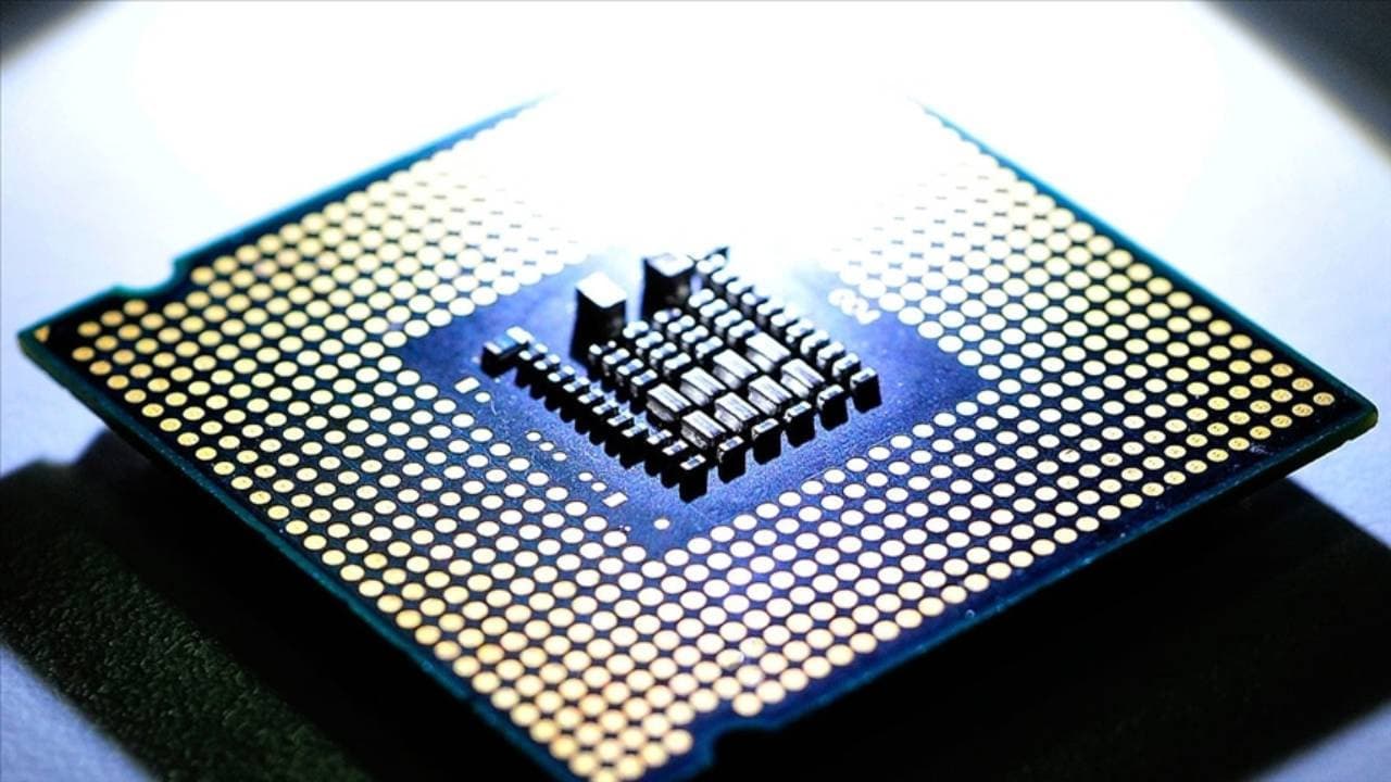 ASML, yapay zeka talebi nedeniyle çalışanlarına 20 bin euro hisse verecek