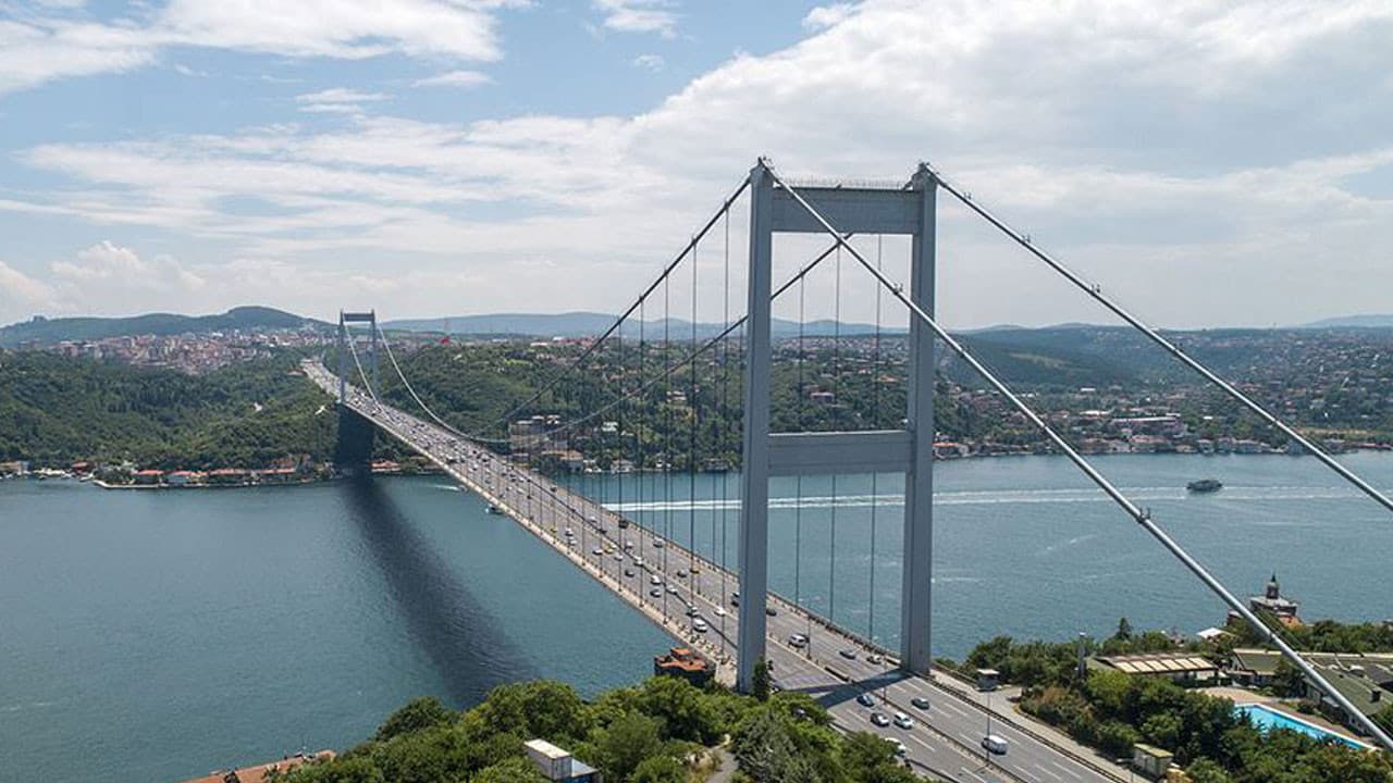 Karar Resmi Gazete'de: Bayramda otoyol, köprü ve toplu taşıma ücretsiz