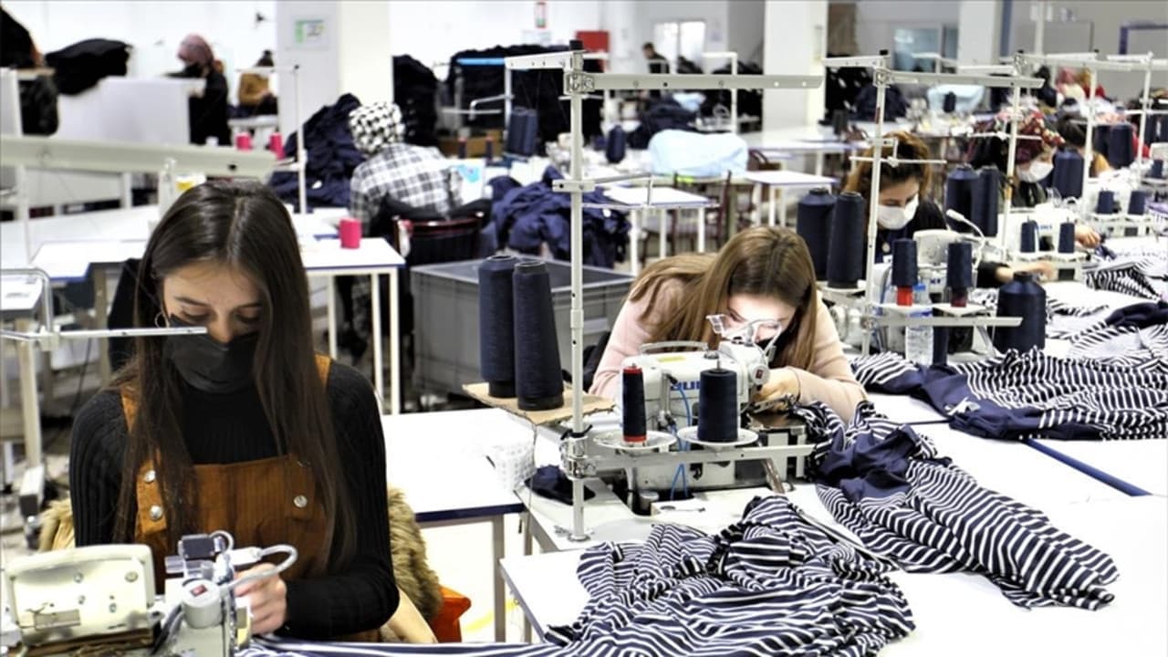 Kadın istihdam olması gereken seviyeden uzakta: Engeller neler?