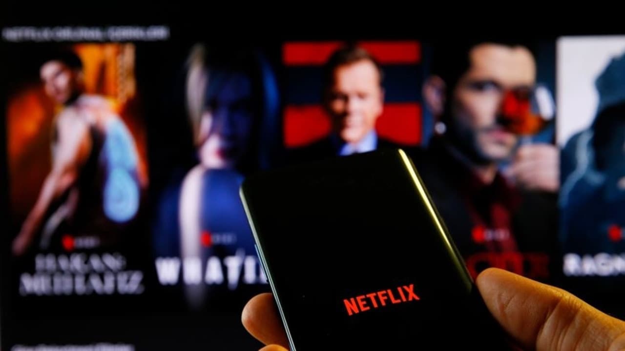 Matematik öğretmeni Netflix'ten 2 milyon TL tazminat kazandı