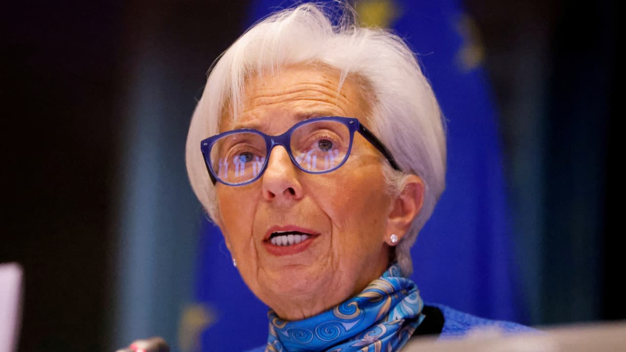 Lagarde'den enflasyon mesajı: "Yüzde 2'de istikrar kazanacak"