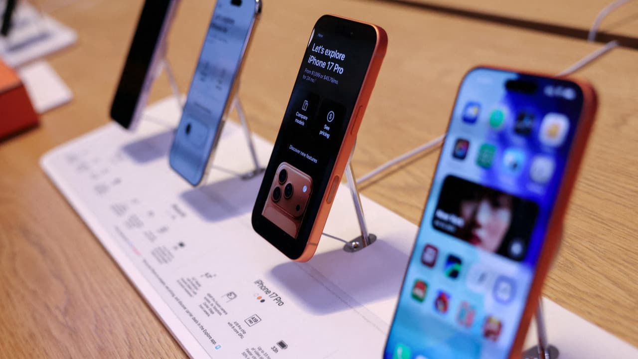 Apple, iPhone 18 serisinin bazı modellerini 2027'ye erteledi