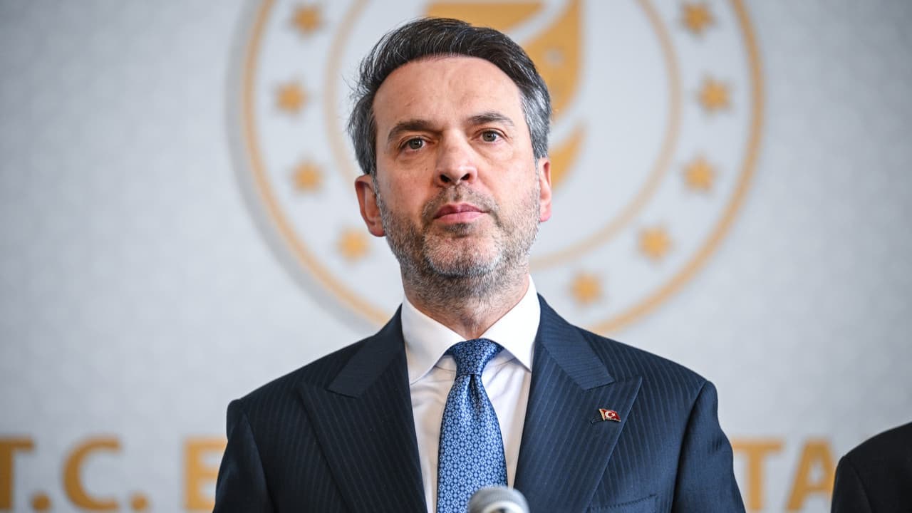 İran'dan Türkiye'ye gaz kesildi iddiası! Bakan Bayraktar'dan açıklama