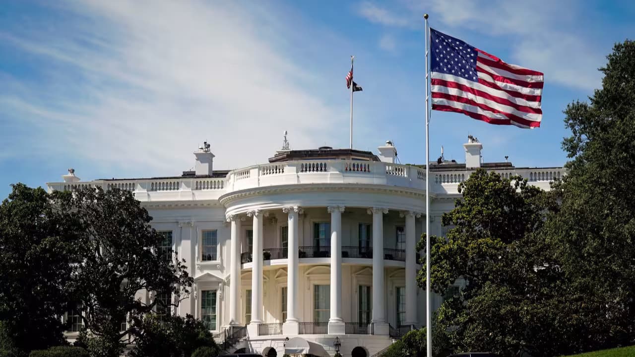 Trump'ın Beyaz Saray'daki 400 milyon dolarlık projesine geçici onay