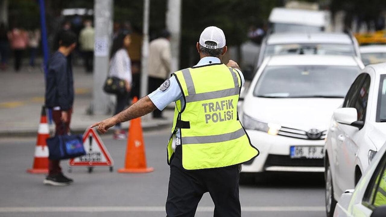 Trafikte ceza yağmuru: Meclis 10 maddeyi daha onayladı, cezalar katlandı