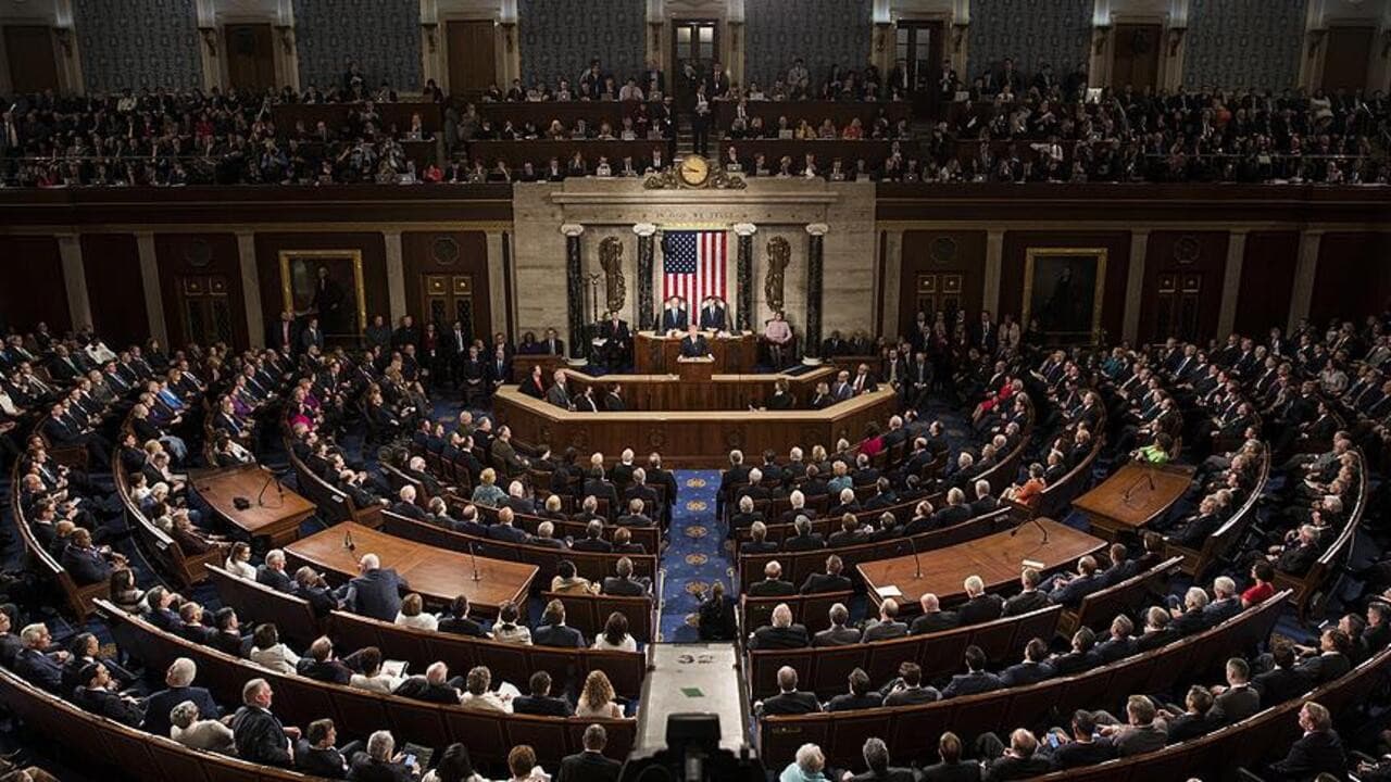 ABD Senatosu, Trump'ın İran'a yönelik savaş yetkilerini kısıtladı