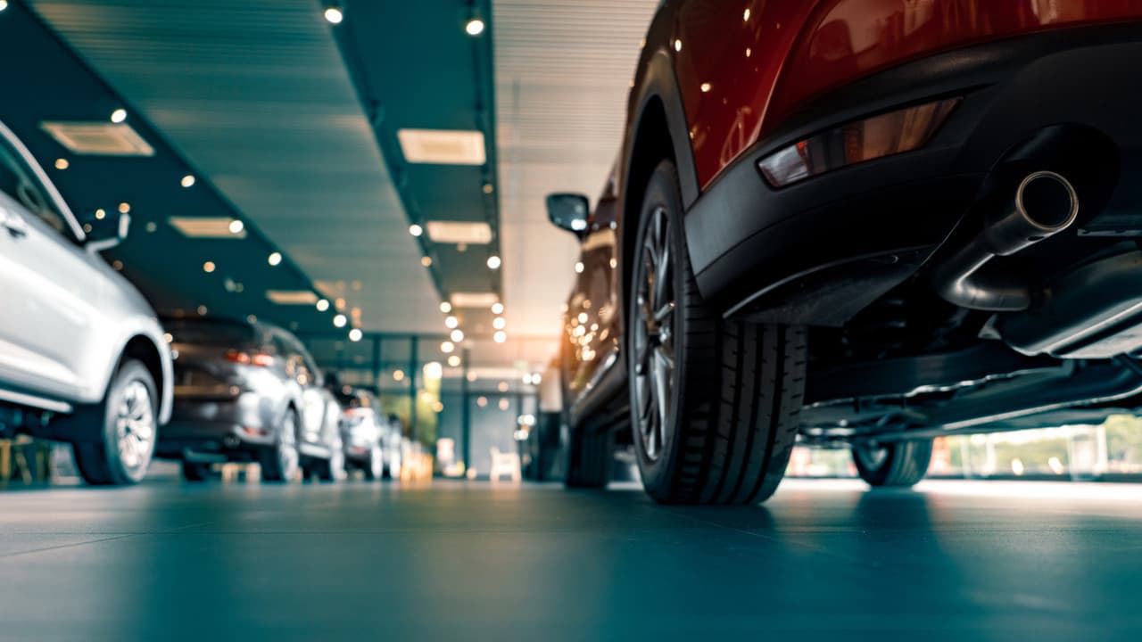 BMW, tasarruf programı kapsamında 8 bin kişiyi işten çıkaracak