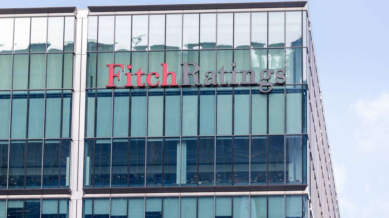 Fitch: Hürmüz Boğazı’nın kapanmasının bölge ekonomilerine etkisi sınırlı kalacak