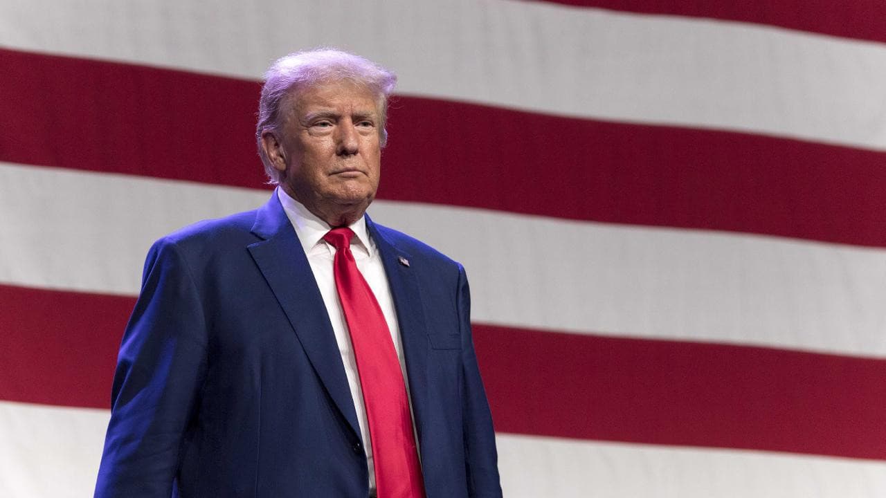 Trump İran'a kapıyı tek şartla açık bıraktı: 'Koşulsuz teslimiyet'