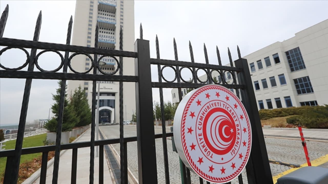 Ticaret Bakanlığı'ndan yemek sipariş platformlarına "şeffaflık" düzenlemesi