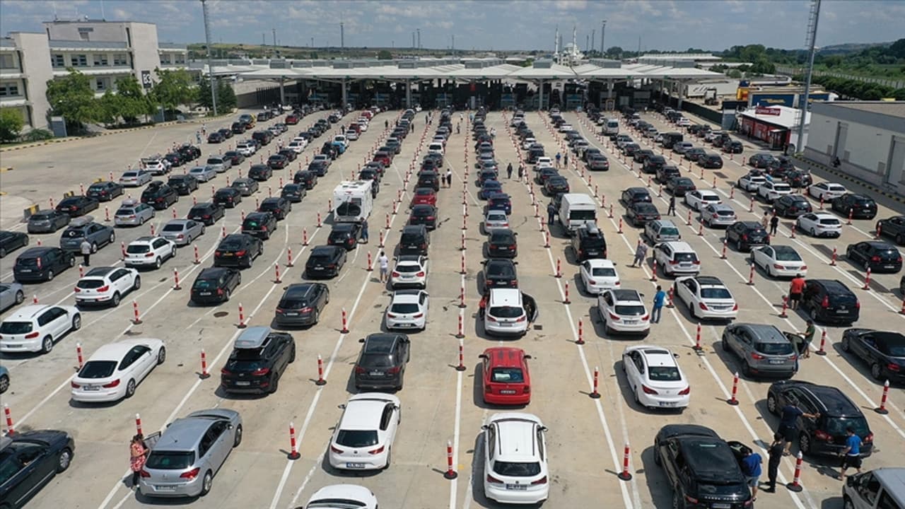 Bakanlık duyurdu: Yabancı plakalı araçlar için yeni düzenleme