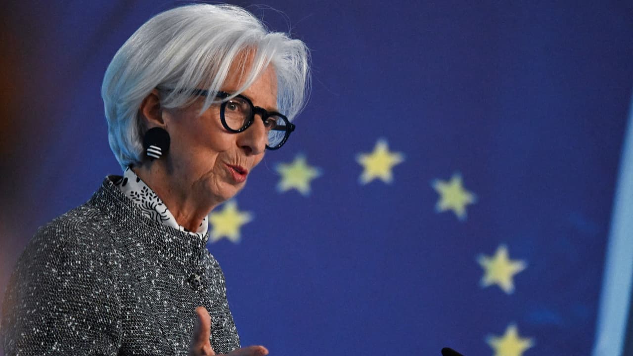 ECB Başkanı Lagarde: Ekonomik görünümde derin belirsizlik var