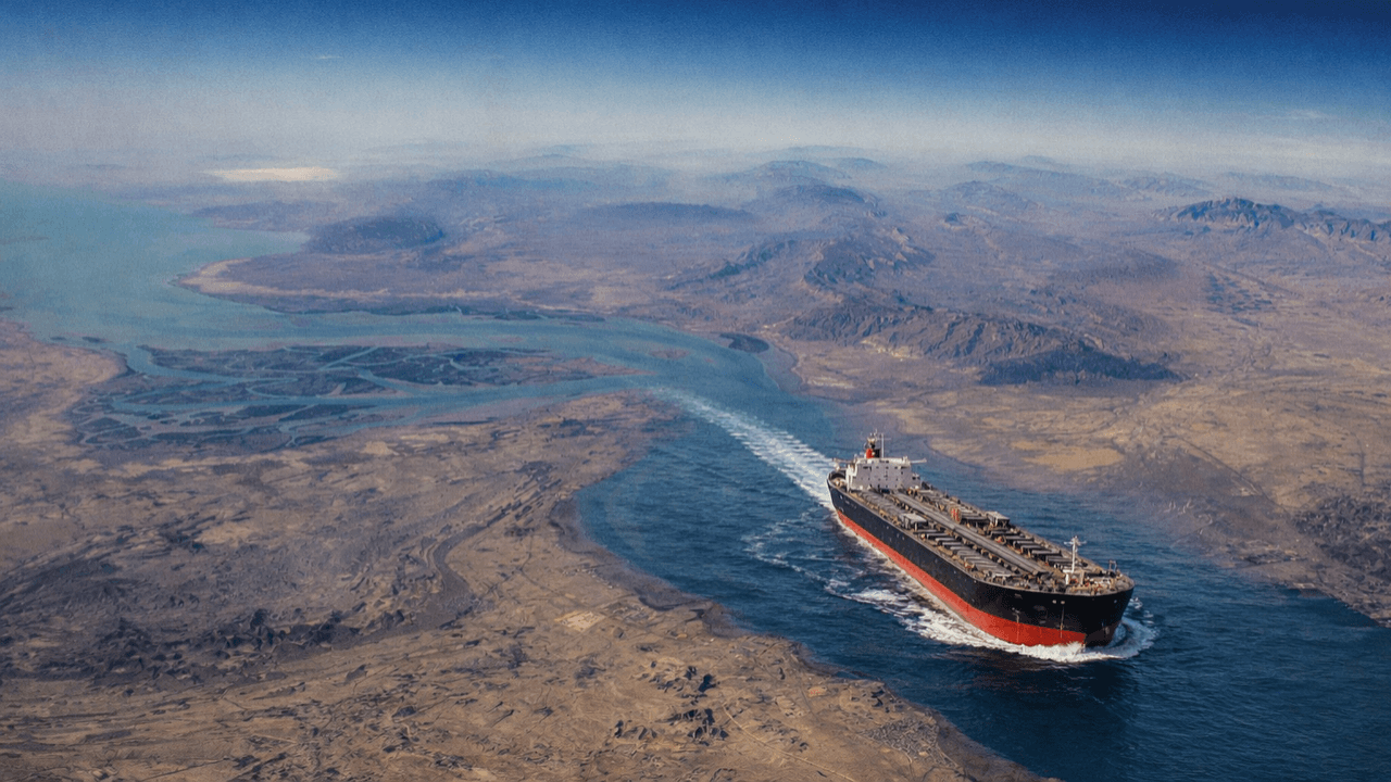 1900 gemi mahsur: 190 milyon varil petrol 'Boğaz'a takıldı