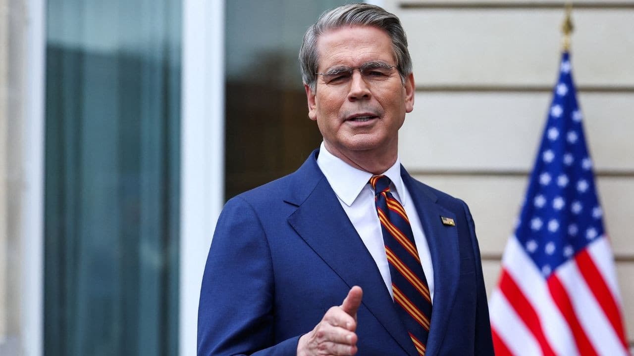 ABD'den İran hava yollarıyla iş yapanlara yaptırım tehdidi