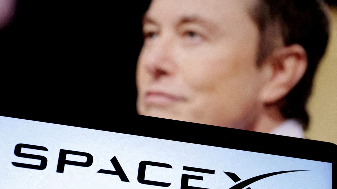 SpaceX'in halka arz büyüklüğü ek satışla 85,7 milyar dolara çıktı