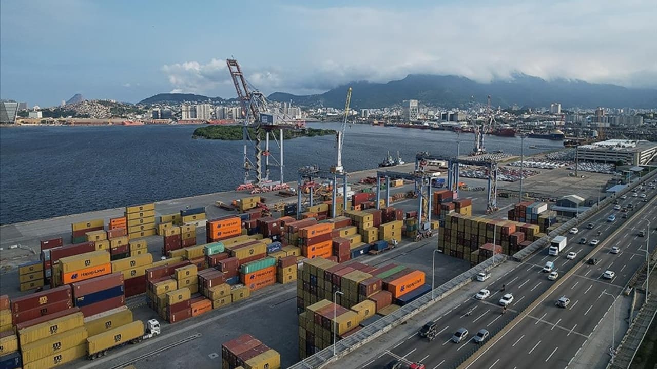 ABD, denizcilik yasası muafiyetini 90 gün uzattı