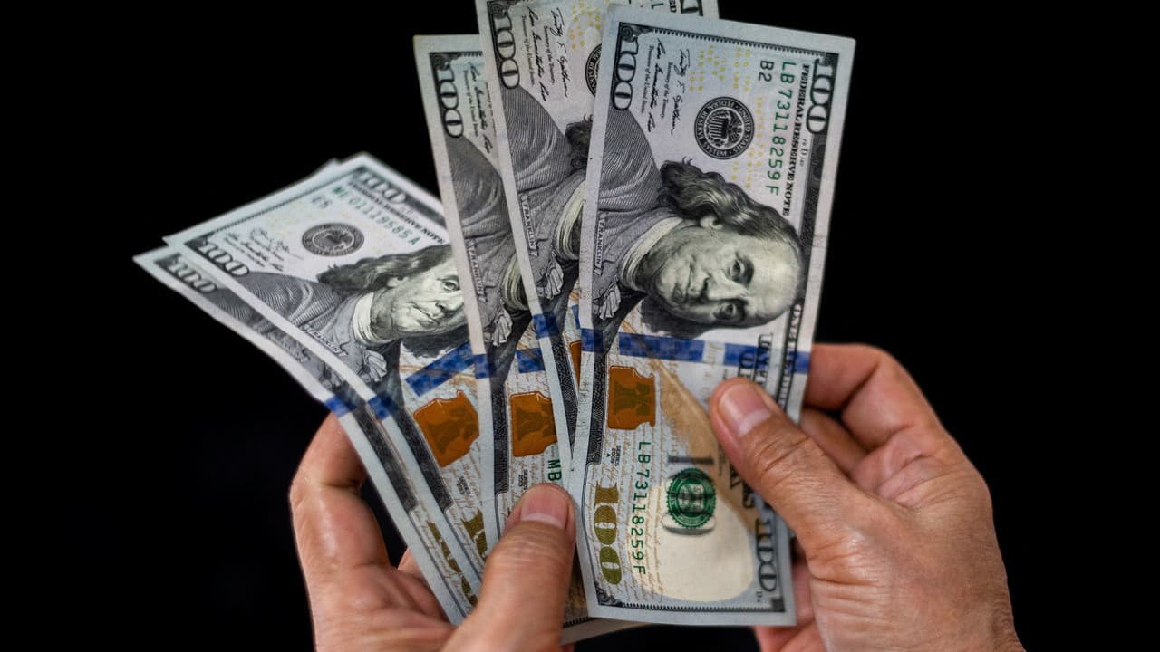 Vatandaşın dolar beklentisi arttı, altın yine tercih edildi