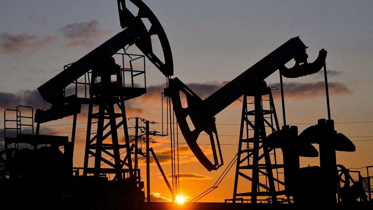Petrol fiyatları Ortadoğu'daki gerilimle artış gösterdi