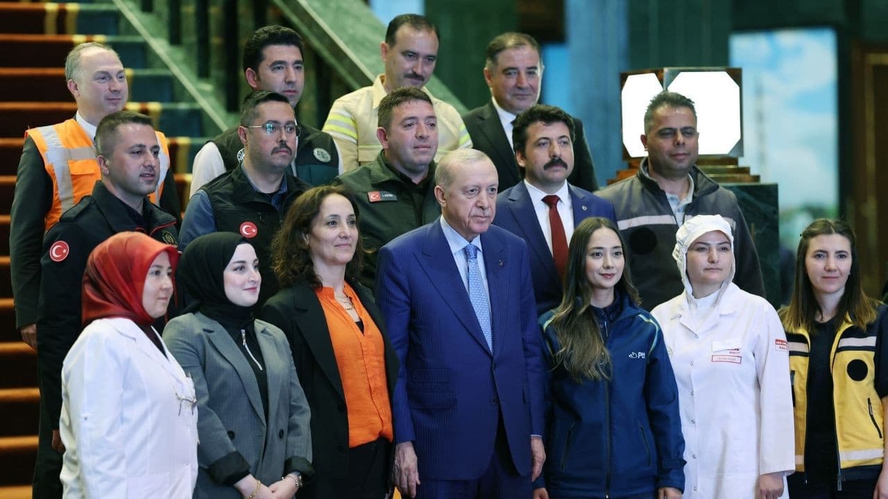 Cumhurbaşkanı Erdoğan, işçi ve işveren temsilcilerini kabul etti