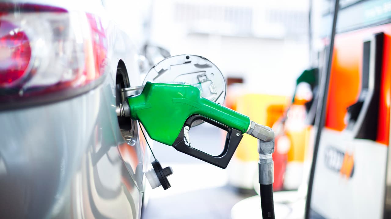 Akaryakıtta indirim: Güncel motorin, benzin ve LPG fiyatları
