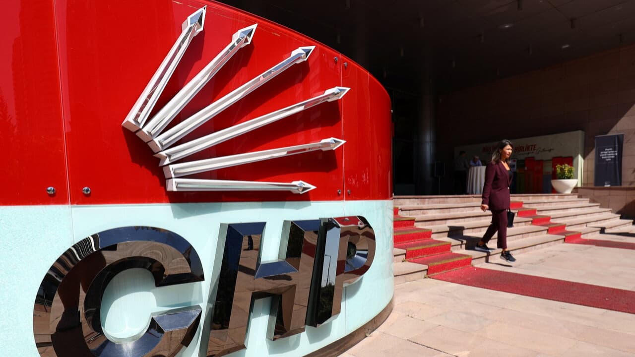 CHP kurultay davası ertelendi