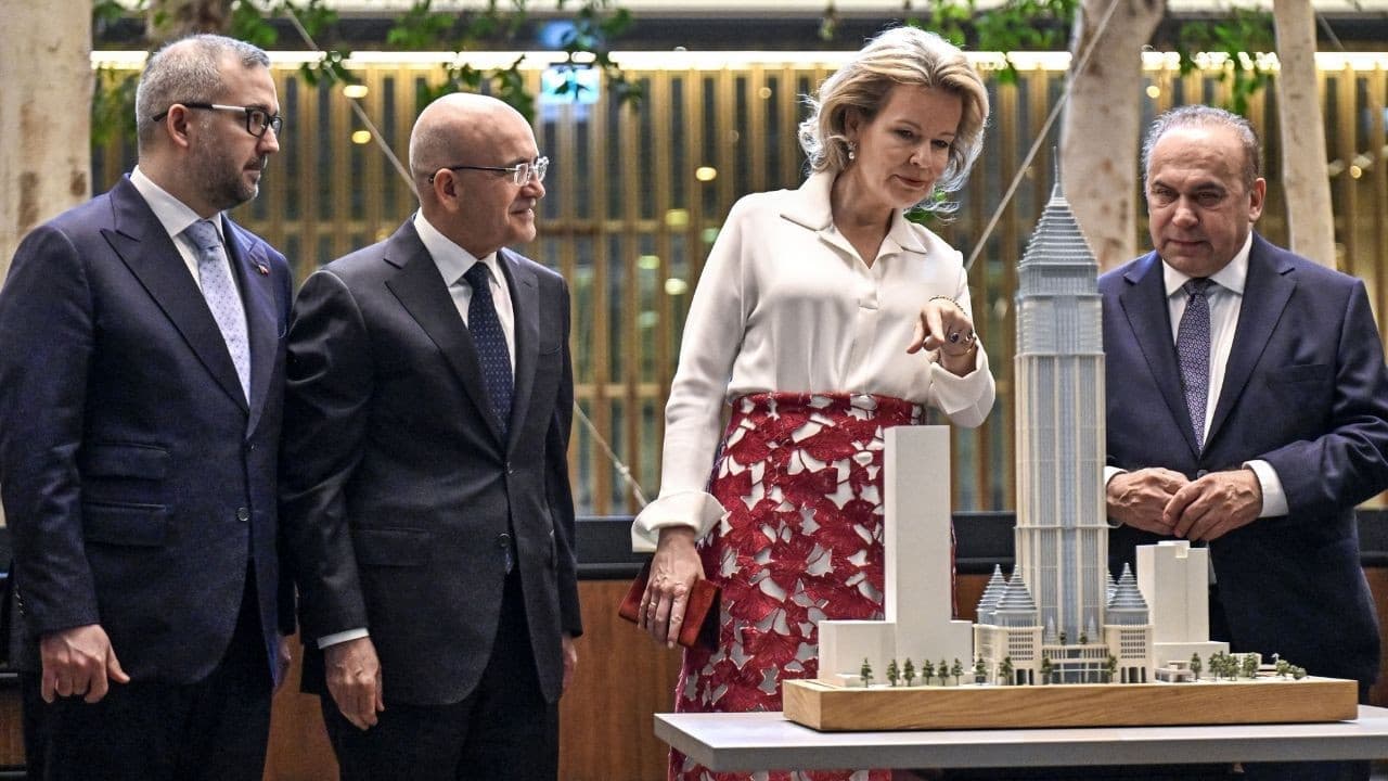 Belçika Kraliçesi İstanbul Finans Merkezi'ni Ziyaret Etti