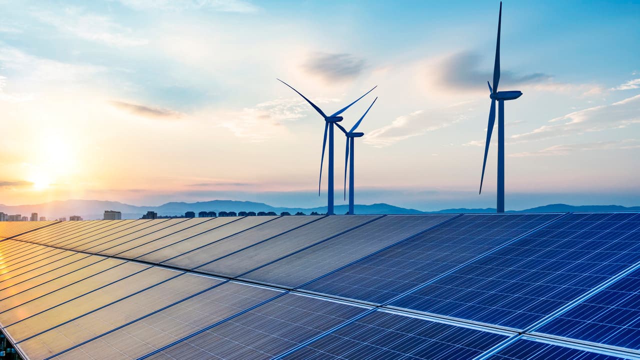 Güneş ve rüzgar enerjisi, Türkiye'de kömürden daha fazla elektrik üretti