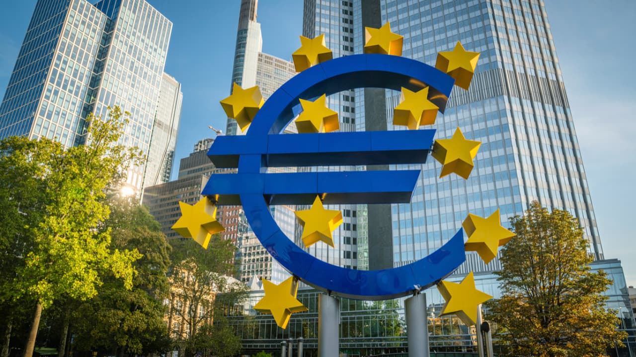 Euro Bölgesi ekonomisi yılın ilk çeyreğinde yüzde 0,1 büyüdü
