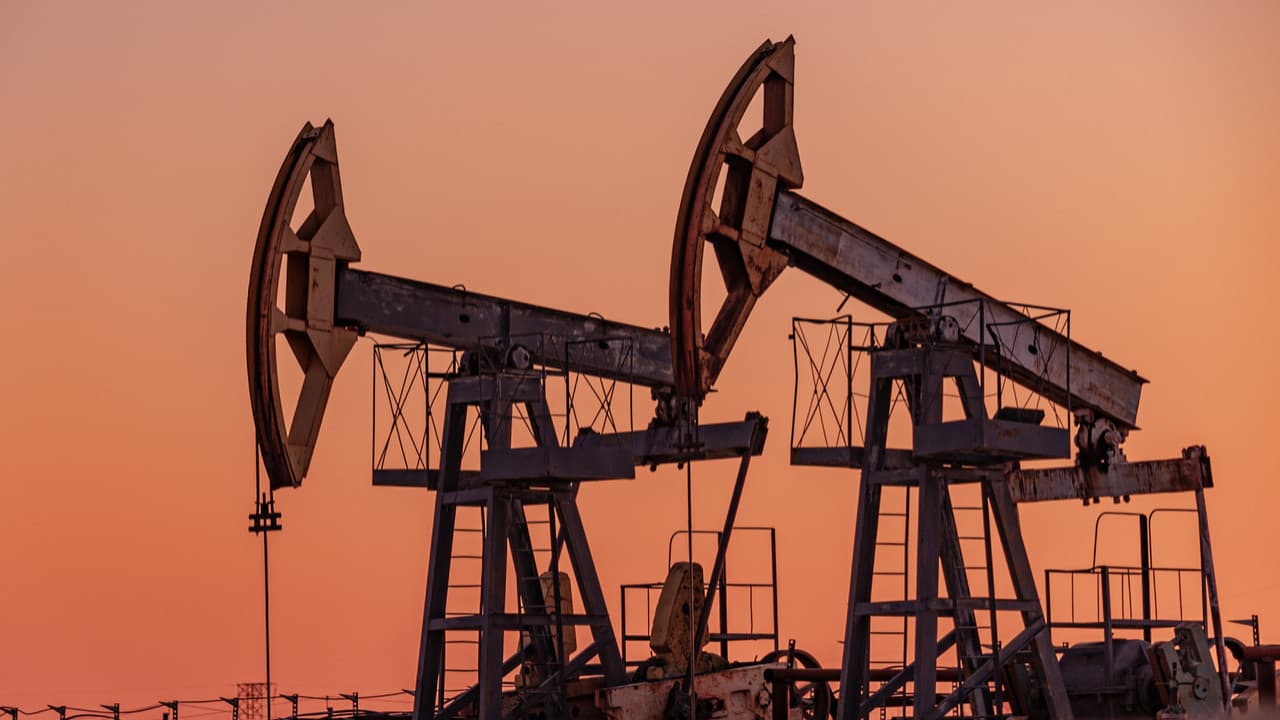 Petrol fiyatları İran gerilimi nedeniyle arttı